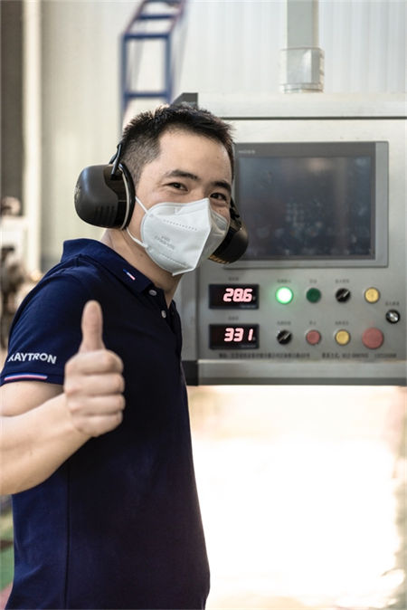 光伏匯流帶龍頭企業(yè)